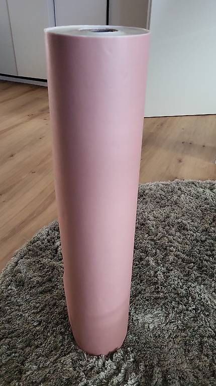 Carta: Geschenkpapierrolle rosa  – Usato da Spiez venduto da Podex 1