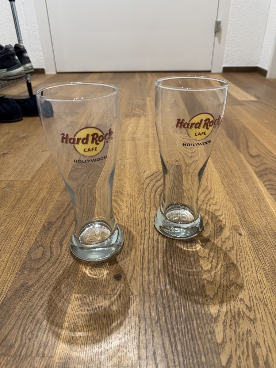 Hard Rock Cafe Bicchieri: 2 Hard Rock Cafe Hollywood Gläser – Usato da Wetzikon ZH venduto da hypebeast