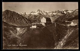 AK Furkapass, Passhöhe, Hotel Furka mit Berneralpen