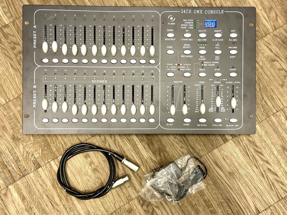 24-Kanal Dimmer Konsole (Lichtmischpult) (Neu und originalverpackt) in ...