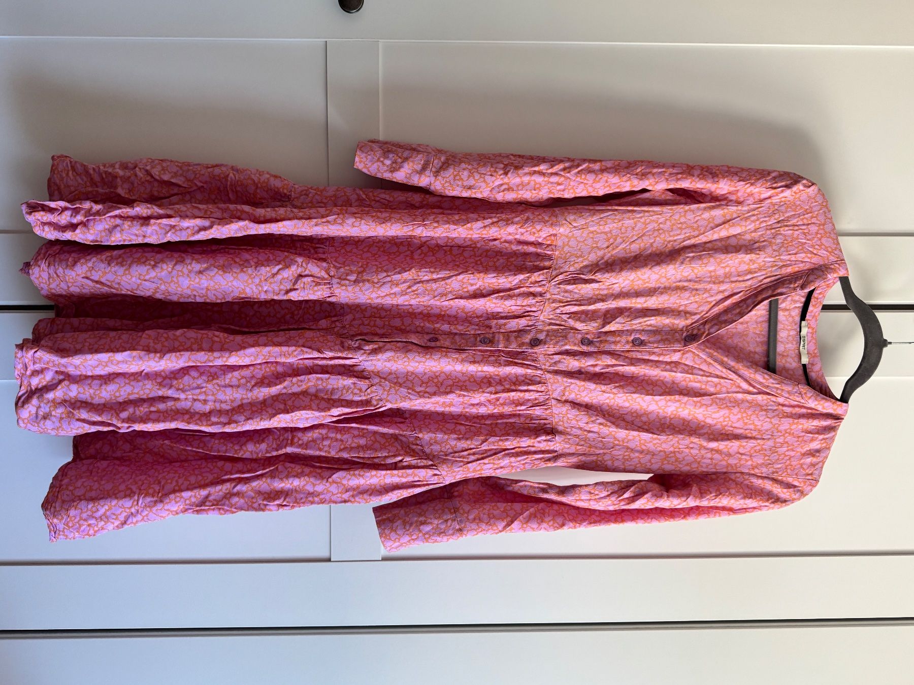 Esprit Robes: Rosa Kleid mit langen Ärmeln – D'occasion à Tägerwilen par wik_f6d9