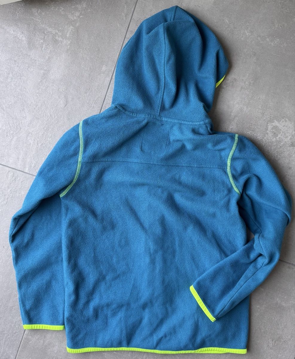 C&A Giacche & Cappotti: Faserpelzjacke Gr. 134/ 140 – Usato da Buchs SG venduto da Scheni71 2
