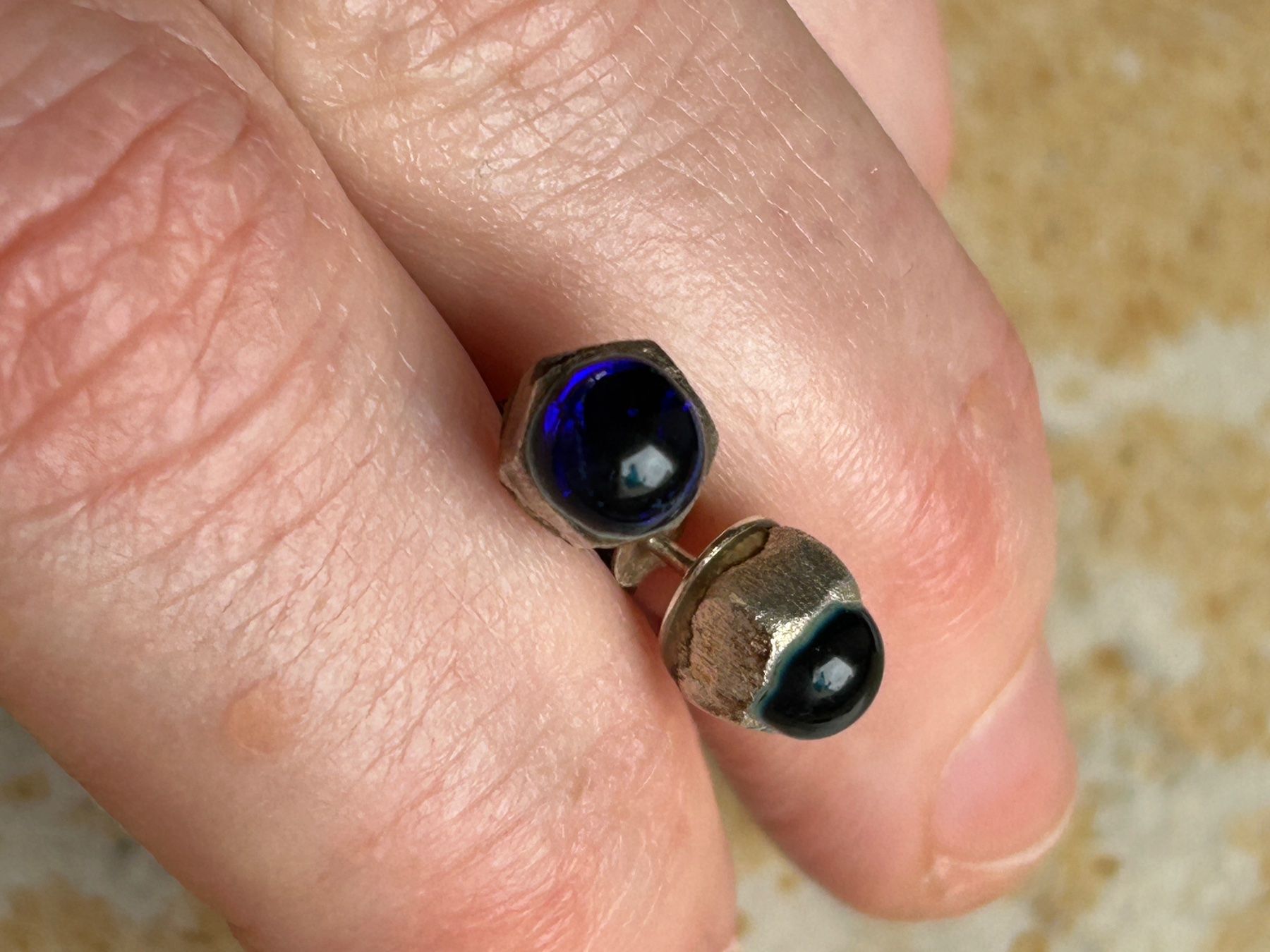Orecchini pendenti & Orecchini a lobo: Silber Ohrstecker mit blauem Stein – Usato da Laufen venduto da Bellavitaboom 7
