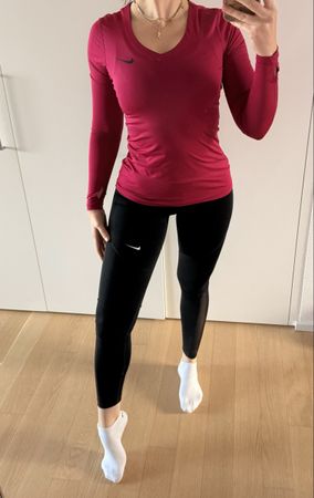 Nike Pro Training Pullover longsleeve M Pink Beere Pulli 