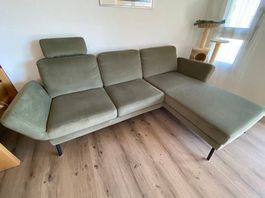 Ecksofa olivegrün