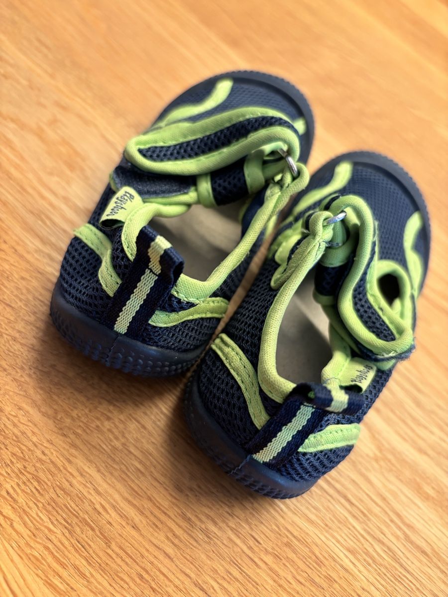 Schuhe für Jungen: Badeschuhe Play Shoes – Gebraucht aus Muhen von Claudi1985 3