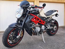 MV-AGUSTA B4 Brutale 1090 dans un état irréprochable