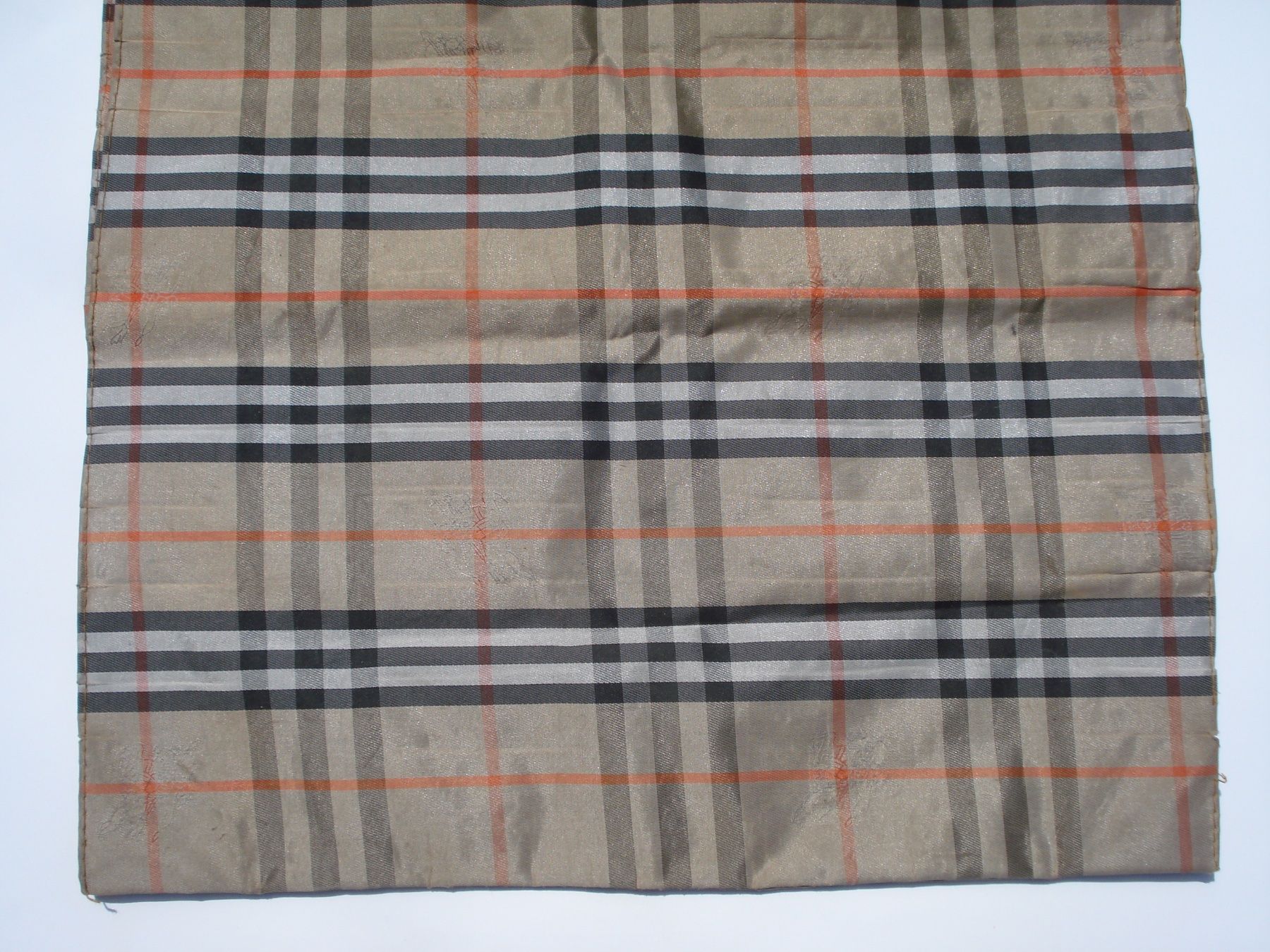 Burberry Borse: Burberry Shoppingbag – Usato da Basel venduto da art.basel 4