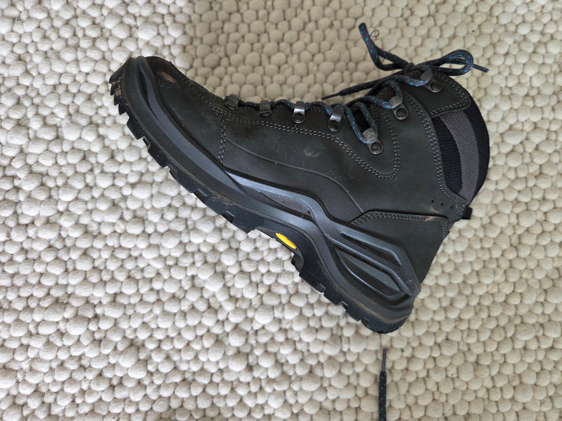 Lowa Scarpe da donna: Wanderschuhe neuwertig – Usato da Birmensdorf ZH venduto da Pommelo 2