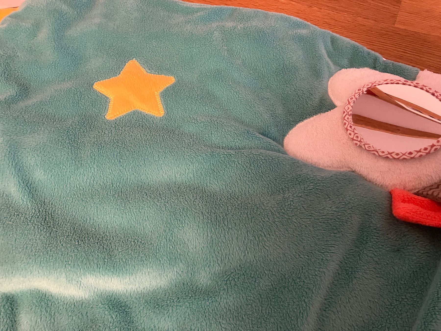 Spielmatte: Baby Fehn Halbrundbogen mit Bär,  3-D-Activity-Decke – Gebraucht aus Sirnach von ac__kxd5 5