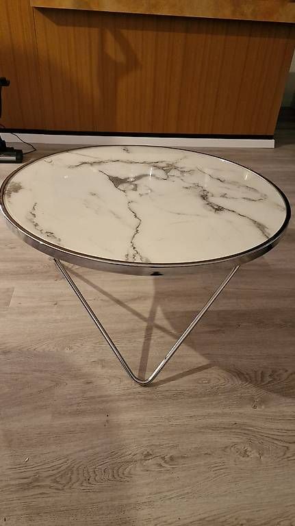 Tavoli: Couchtisch Marmor – Usato da Villmergen venduto da kri_d5jp