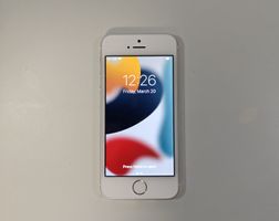 iPhone SE Top Zustand - Sammlerstück