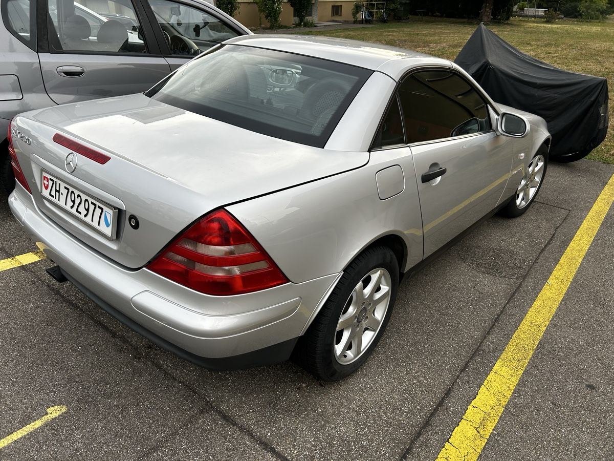 Mercedes-Benz Automobili: 1997 Mercedes SLK 230 – Usato da Glattbrugg venduto da edg_rdd5 4