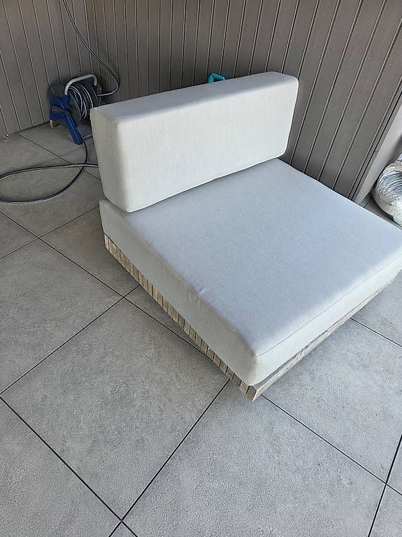 Sessel: Fauteuil confortable et de qualité – Gebraucht aus Lugnorre von Hbsvo