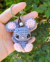 Amigurumi Schlüsselanhänger mit Maus  Neu, handgemacht.  