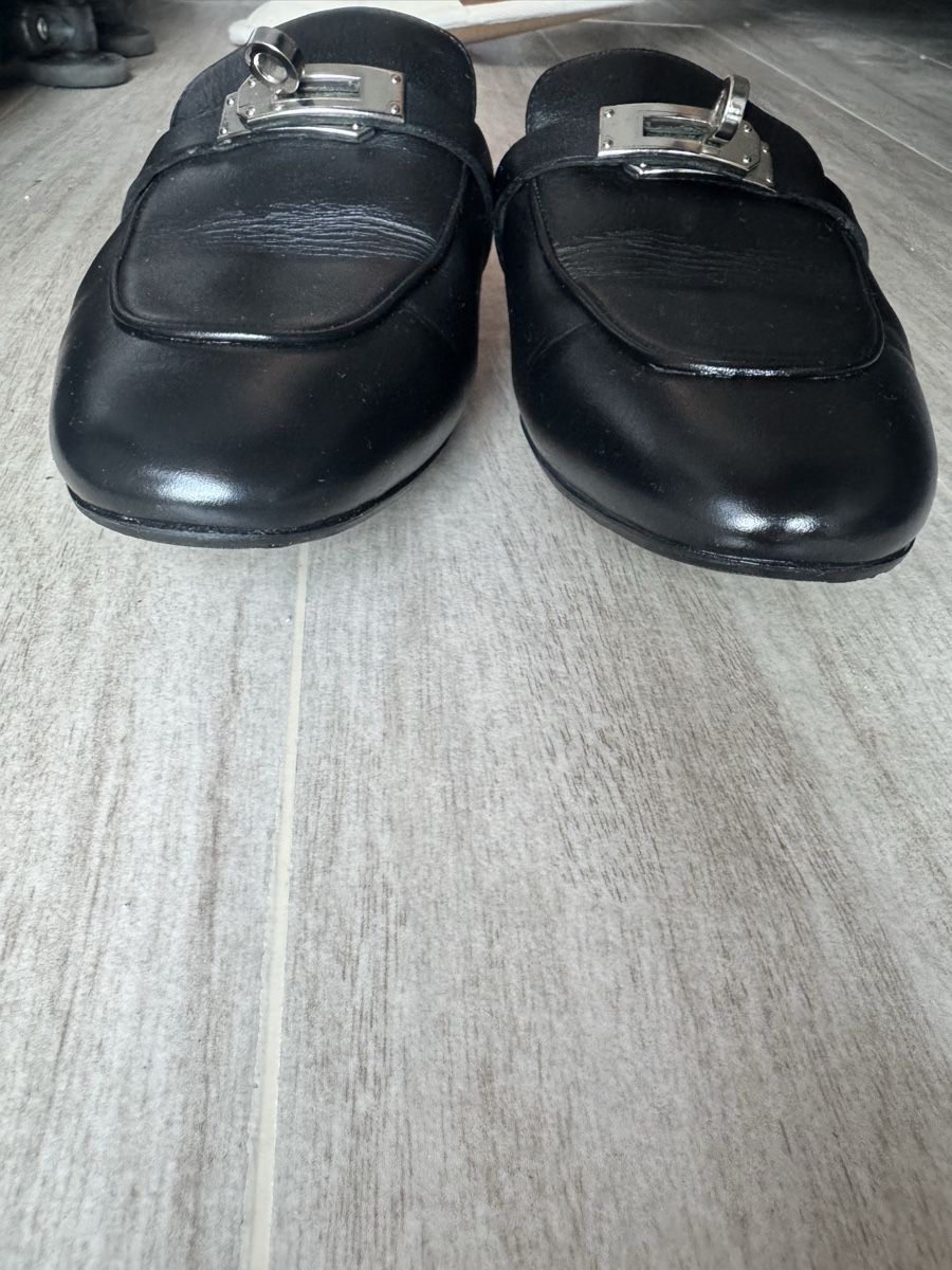 Hermès Damenschuhe: Hermes oz mules Size 40 black  – Gebraucht aus Davos Dorf von gin_8k9d 1