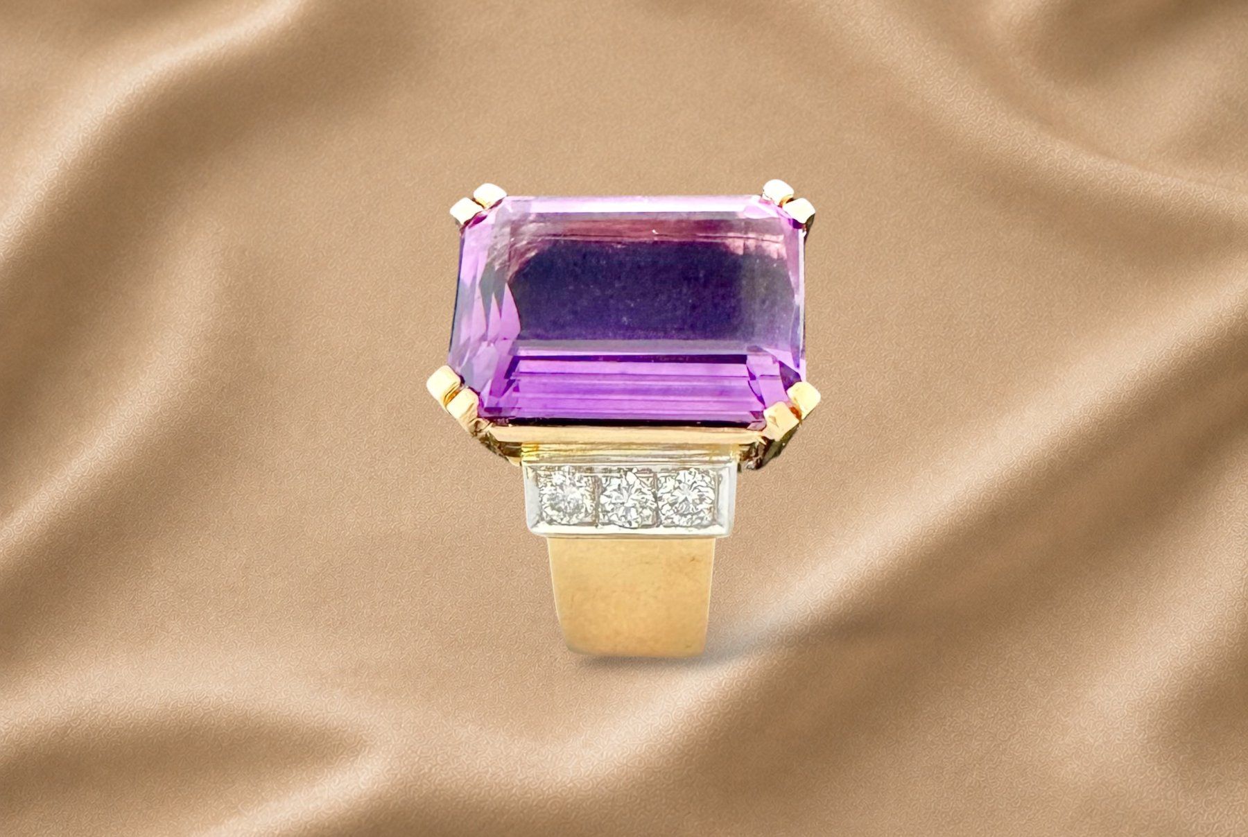Bucherer Bagues: Massiver Amethyst - Diamant - Cocktailring, 9,50 ct – D'occasion à Zuzwil SG par artimmo 5