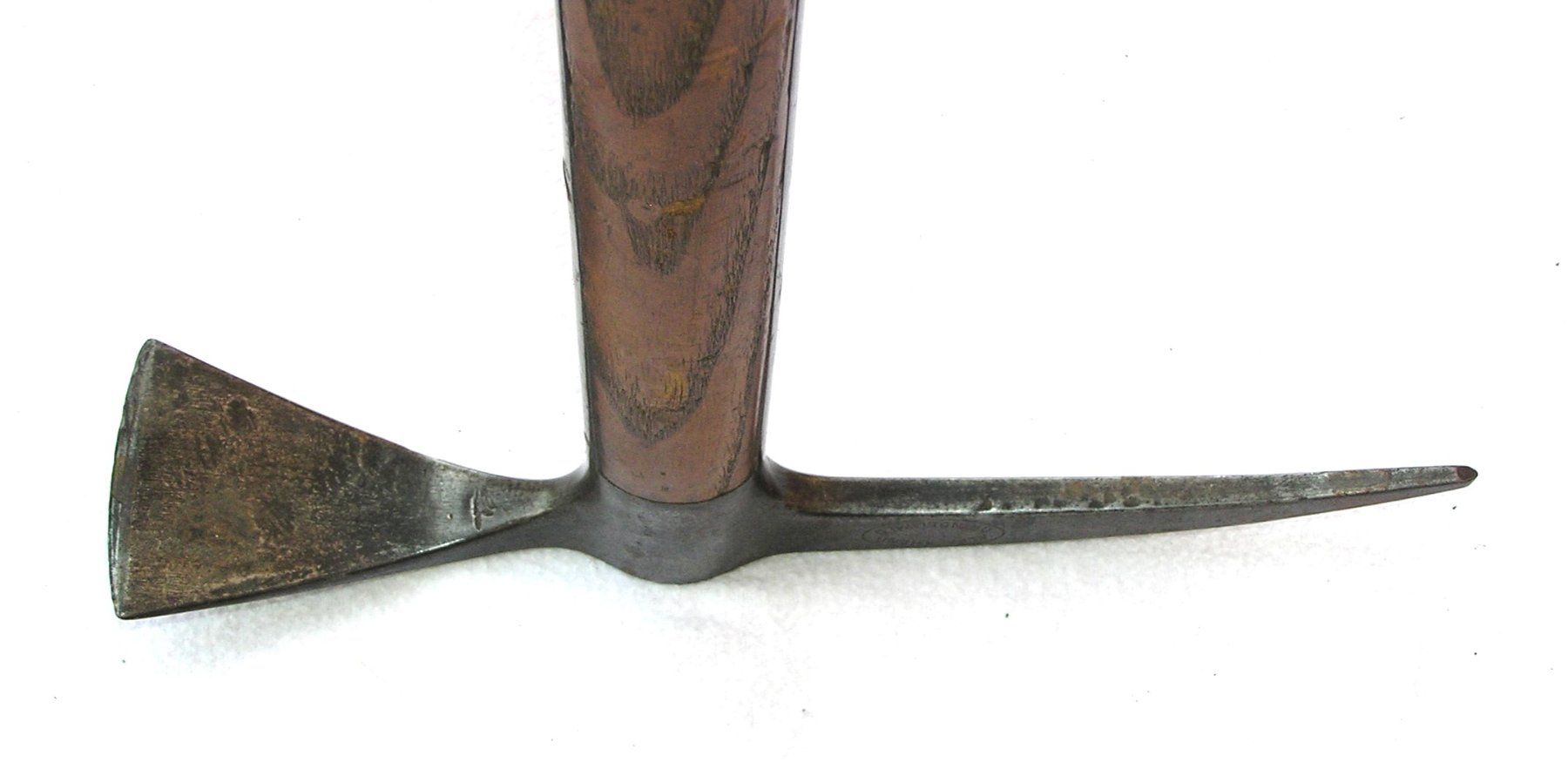 Matériel de grimpe: ALFRED BHEND GRINDELWALD HISTORISCHER EISPICKEL PIOLET – D'occasion à Grenchen par Antique-hunter 4