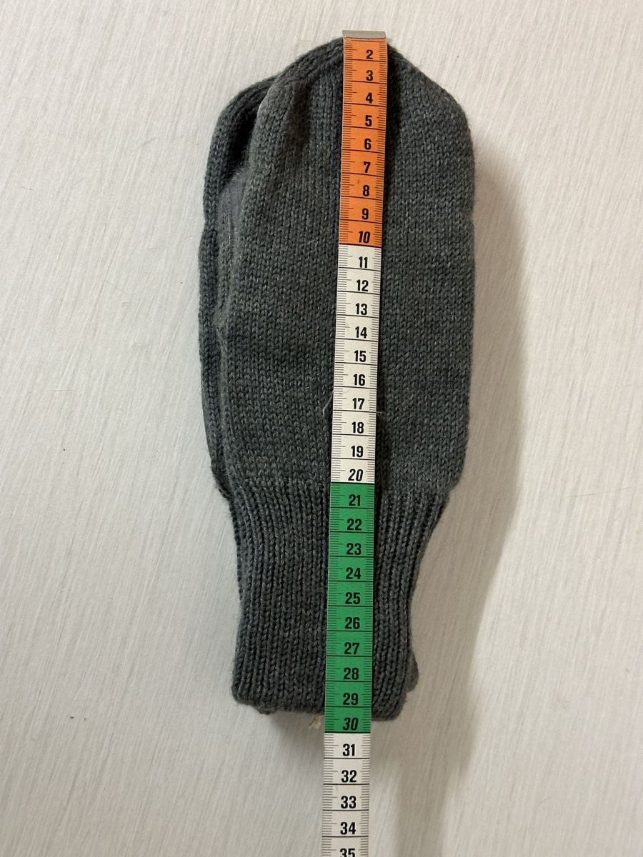 Guanti & manicotti: Militär Handschuhe – Usato da Thun venduto da jeff070 2
