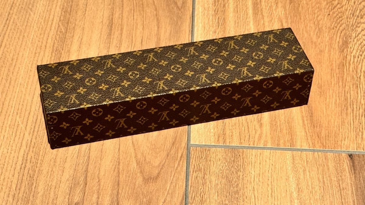 Louis Vuitton Uhrenboxen: Louis Vuitton Armbanduhrenetui 25cm – Gebraucht aus Bubikon von Mtr1608 1