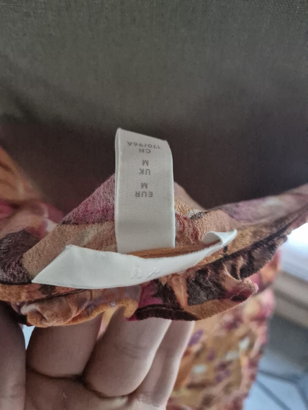 H&M Vestiti: 2 teiler H&M orange Blumenmuster Grösse M – Usato da Zürich venduto da Drago670 3
