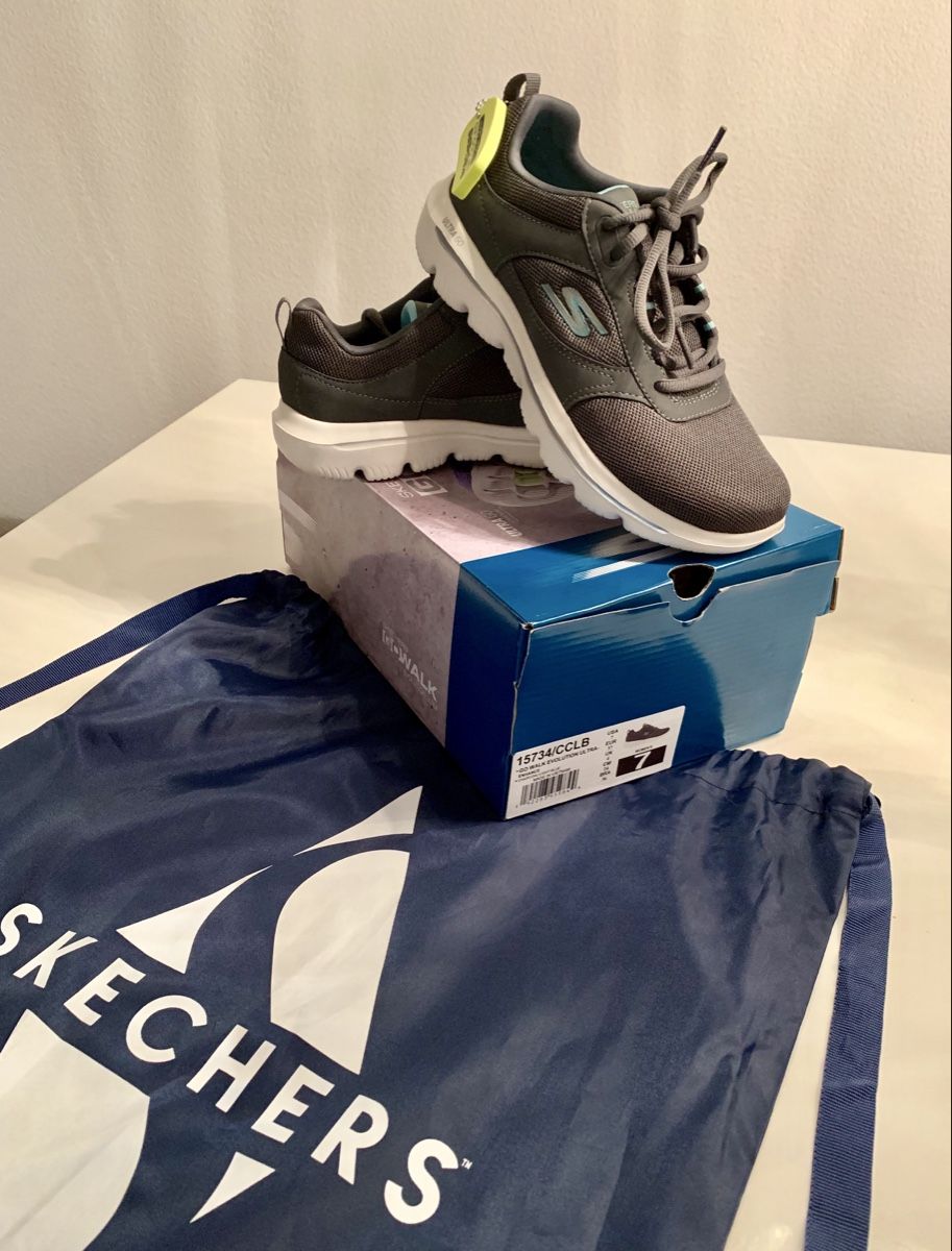 Skechers Scarpe da donna: Skechers – Nuovo e nell'imballaggio originale da Rorbas venduto da Henshin