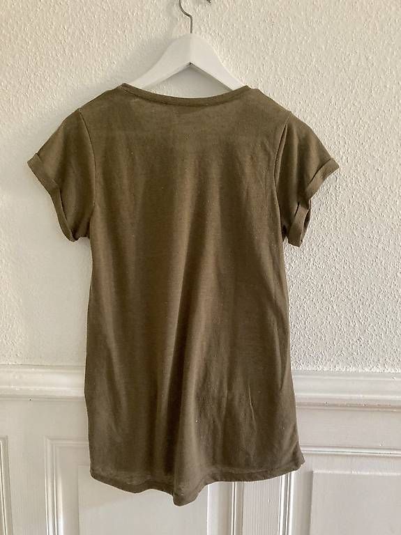 T-Shirts: T-Shirt Gr. M Pull&Bear – Gebraucht aus Bern von tan_2rrh 4