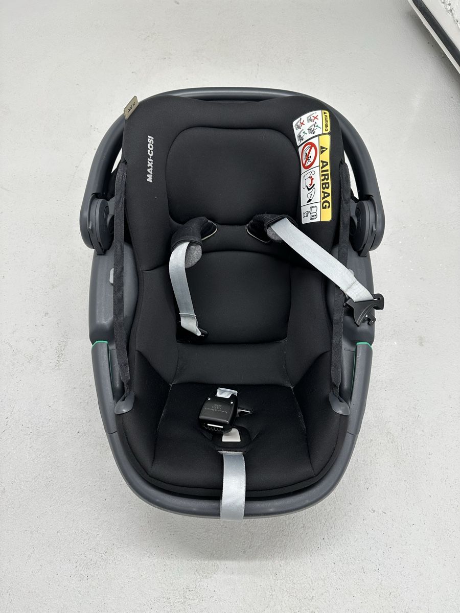 Maxi-Cosi Sièges auto: Maxi-Cosi Babyschale Coral 360 – D'occasion à Pfäffikon ZH par Zwifelinho