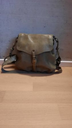 Aunts & Uncles Olivgrüne Handtasche