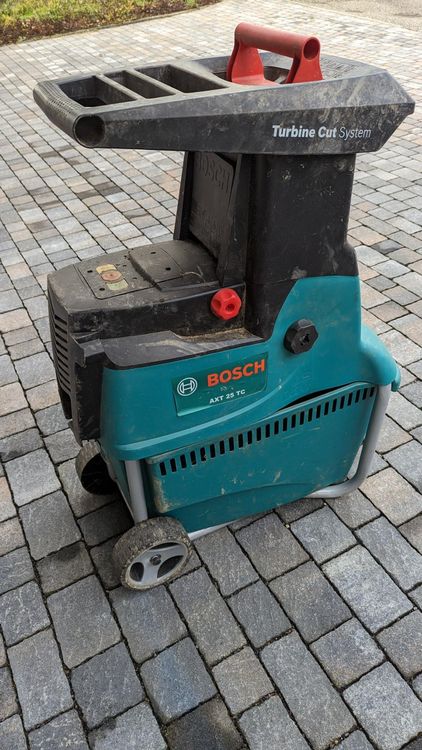 Gartenhäcksler Bosch AXT 25 TC_220 V_Walzensystem Kaufen auf Ricardo