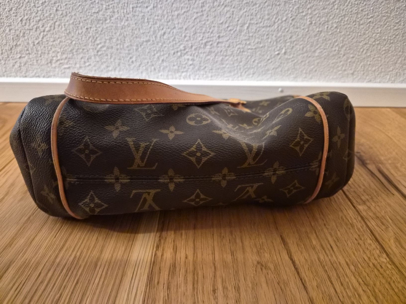 Louis Vuitton Sacs femmes: Louis Vuitton Tasche Monogram Canvas – D'occasion à Schwarzenberg LU par LadySecondhand 5