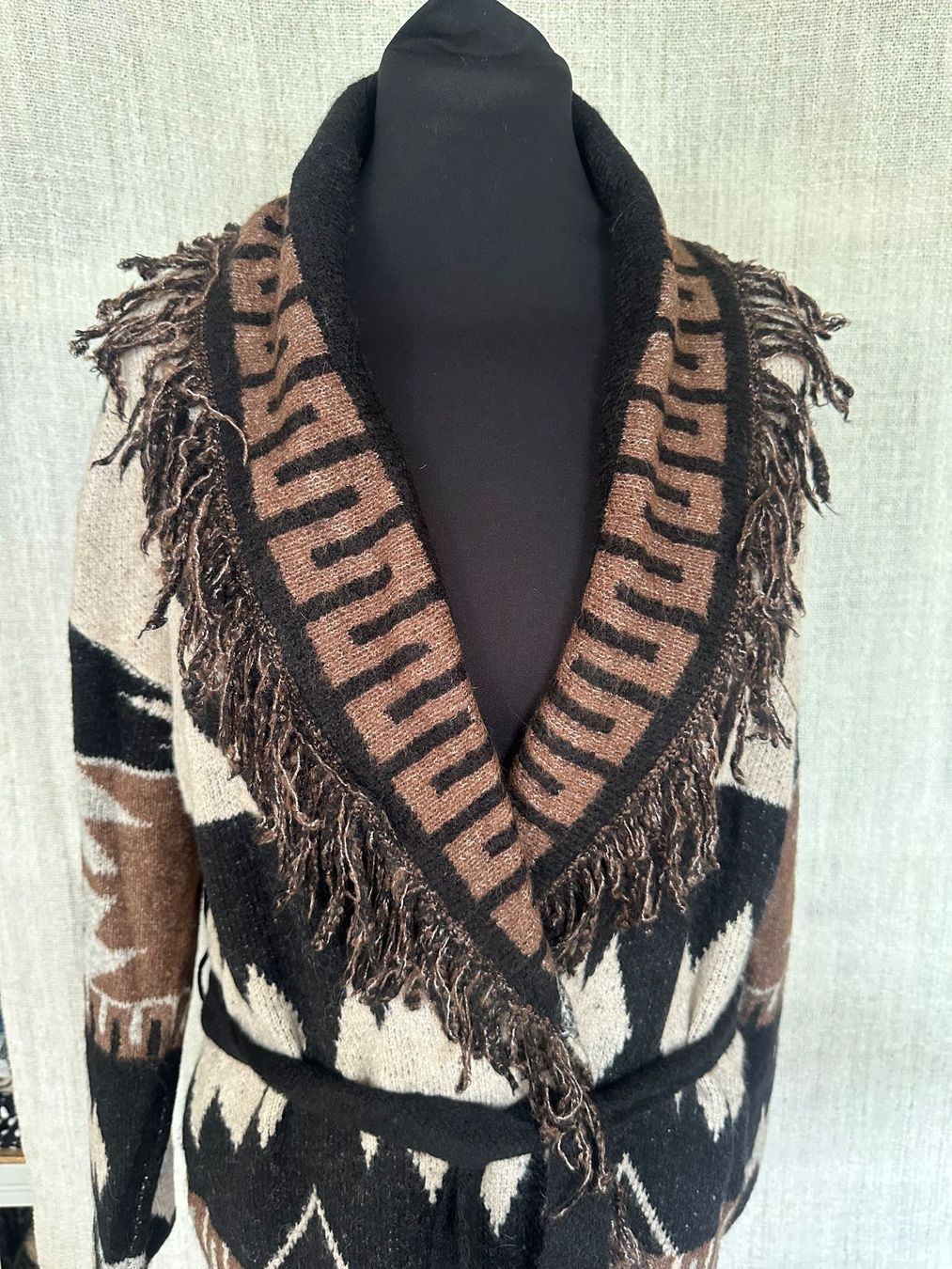 Only Jacken: Schöne Strickjacke von Only im Ethno-Style Gr. S – Gebraucht aus Muri AG von Shoshana5 2