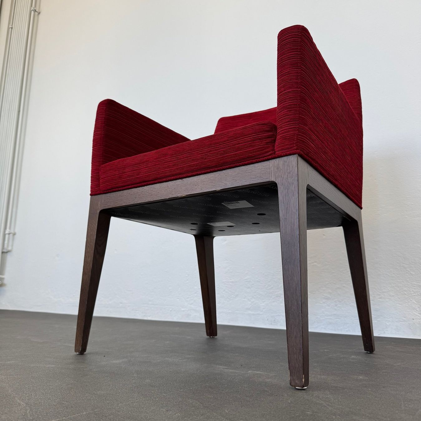 Poltrone: Accademia Eleganto Lounge-Sessel Rot – Usato da Schönenwerd venduto da mcofficeshop 6