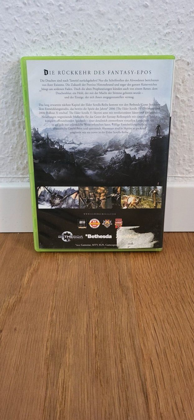 Microsoft Giochi: Xbox 360 - Skyrim – Usato da Münsingen venduto da DigitaleSpielecke 1