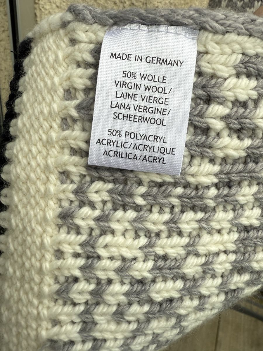 Foulards, Tücher & Schals: Wunderschöner Wollschal. Made in Germany – Gebraucht aus Sirnach von sirni 4