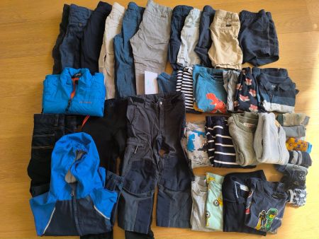 Grosses Jungen-Kleiderpaket Grösse 104