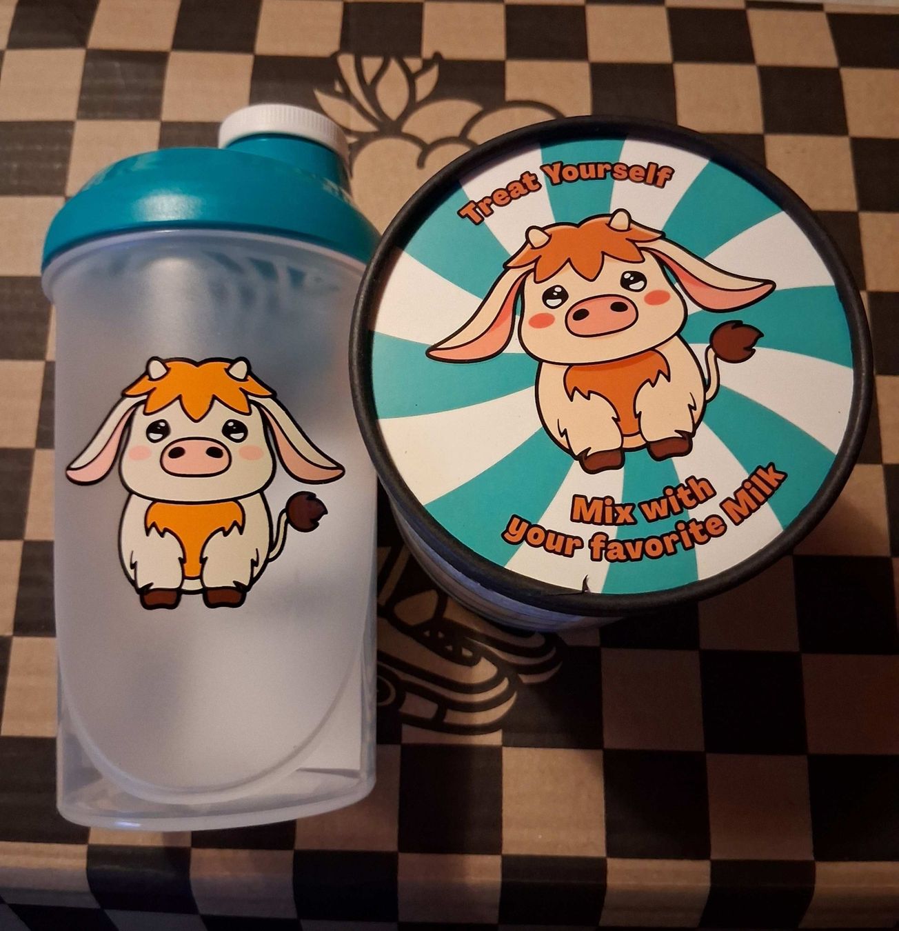 Cibi & Specialità: Holy Milkshake Caramel mit Shaker – Nuovo e nell'imballaggio originale da Stalden (Sarnen) venduto da Salina_23