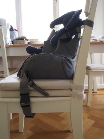 Neuwertiger Kinderstuhl-Erhöher Reer Growing