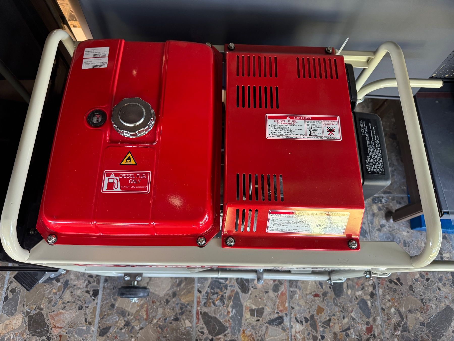 Yanmar Generatori di corrente: YANMAR LUFTGEKÜHLTER DIESELGENERATOR 220V – Nuovo (secondo la descrizione) da Zäziwil venduto da Motorgeraete 1