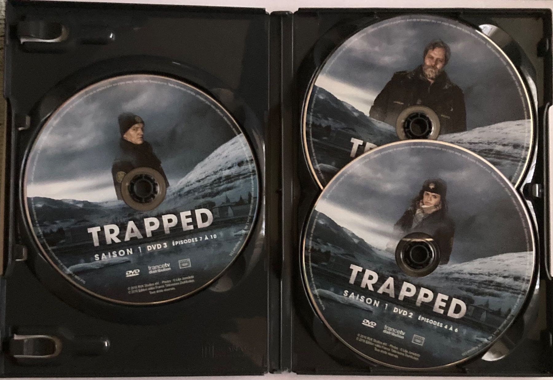 Tutti i DVDs: ARNOLD SCHWARZENEGGER - TRAPPED (SAISON 1) – Usato da Poliez-Pittet venduto da Newtown-Records 2