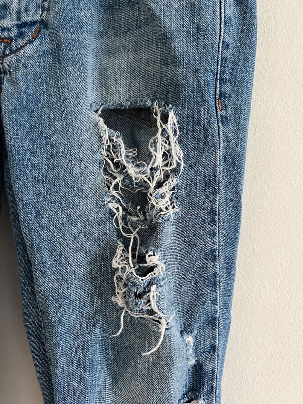 Jeans: USED jeans size 26 from Paris – Usato da Losone venduto da Misssslucie 1