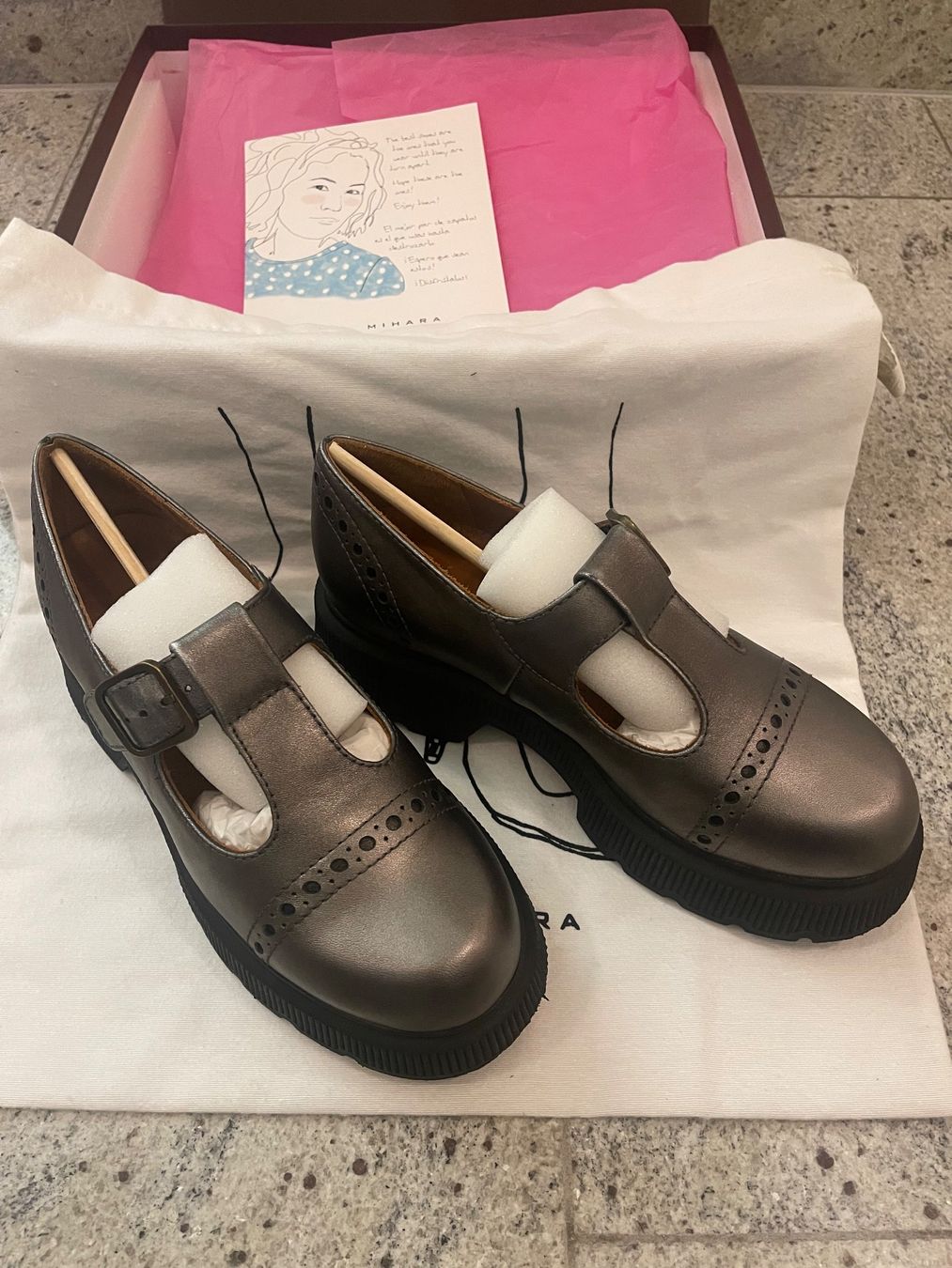 Chie Mihara Scarpe da donna: Chie Mihara Schuhe, Gr. 36, dunkel silber – Nuovo (secondo la descrizione) da Rüschlikon venduto da bur_7r8m 5