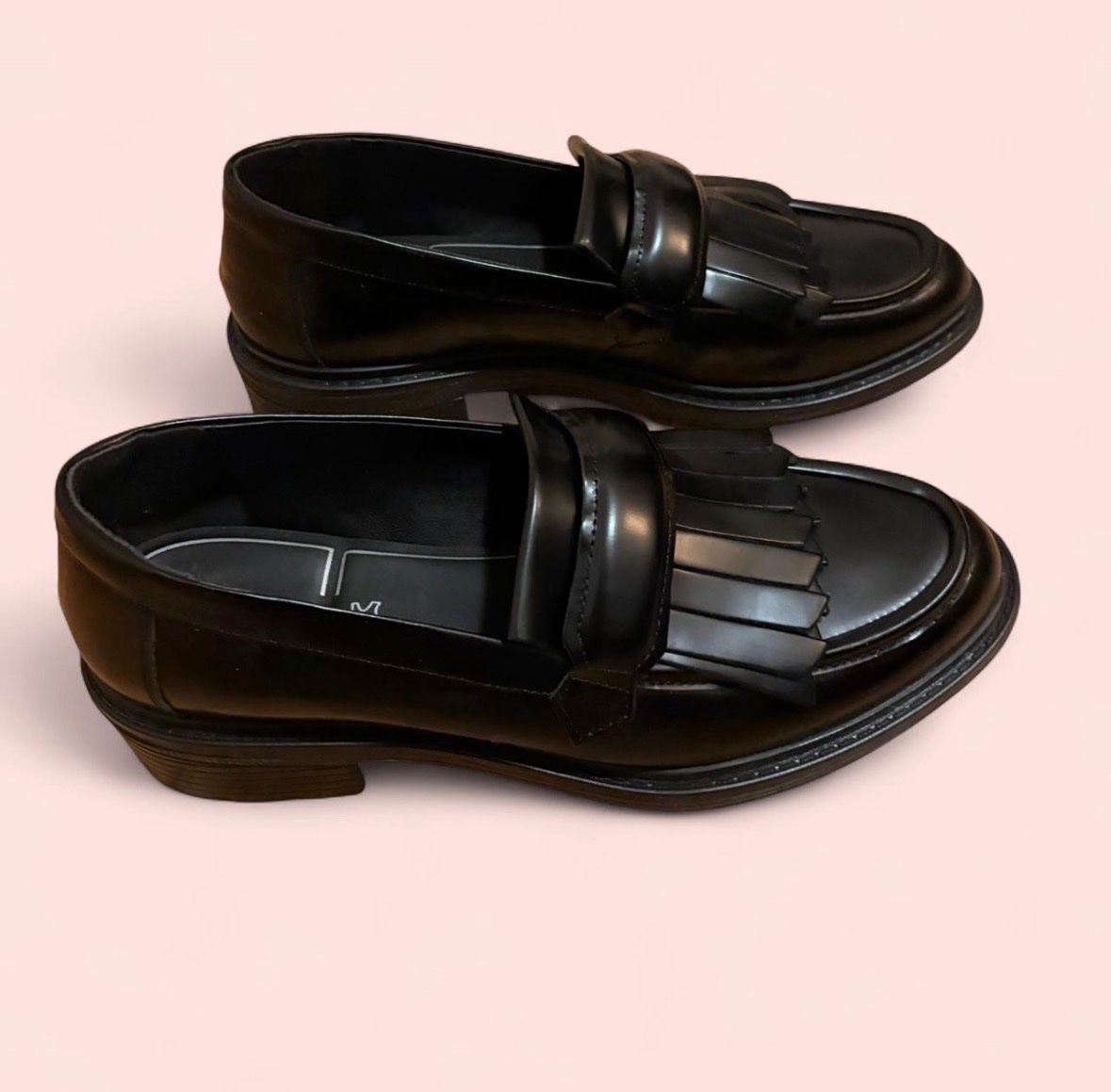 Geox Scarpe da donna: Black leather loafers – Usato da arzo venduto da emm_jnq2 1