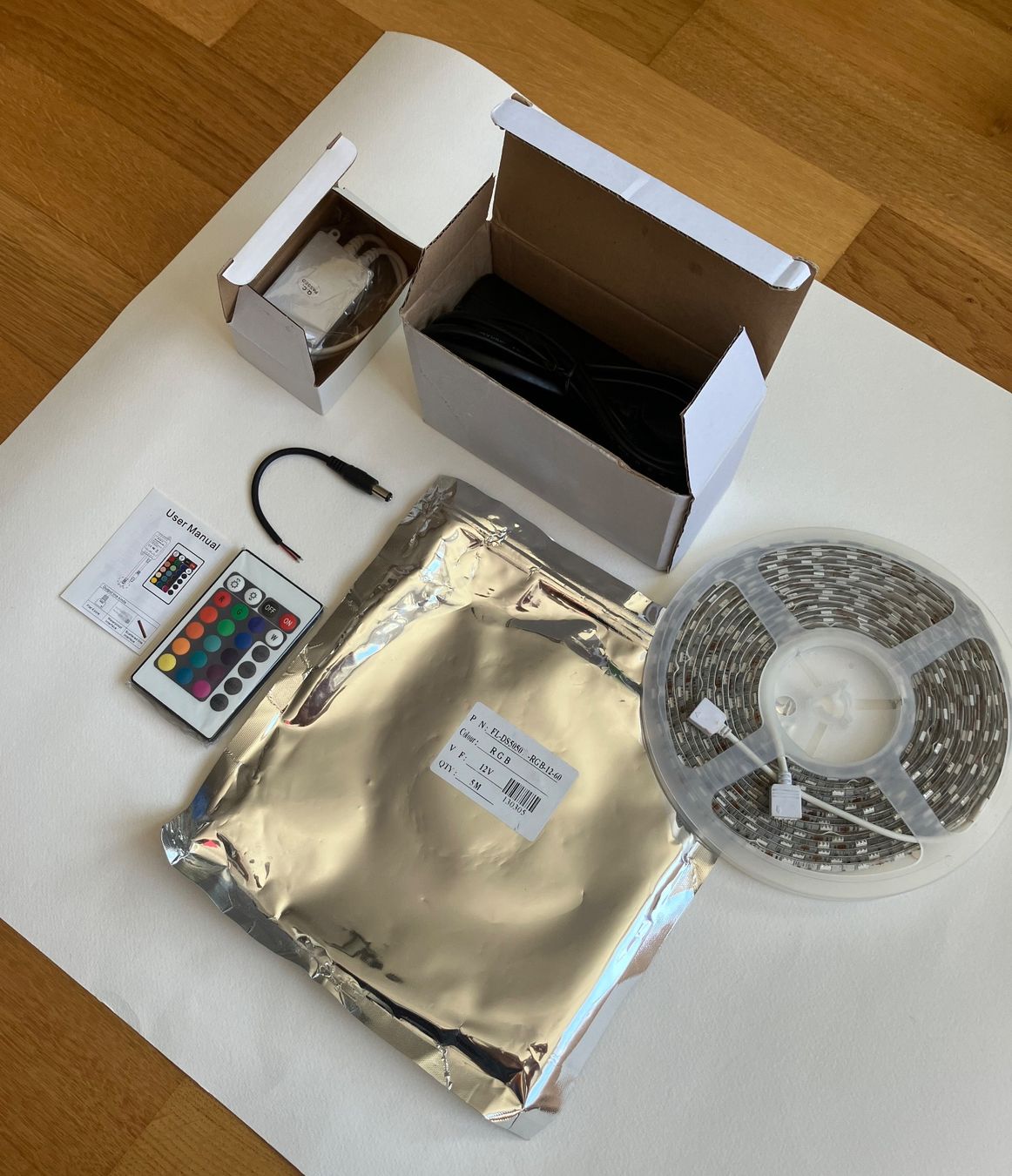 Ghirlande e barre luminose: LED Light 12 Volt RGB 5 mètres – Nuovo (secondo la descrizione) da CHENE-BOUGERIES venduto da homeswisshome 1