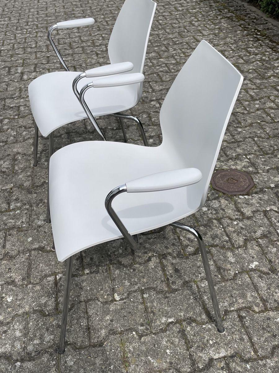 Kartell Stühle: 2 Kartell Maui Stühle – Gebraucht aus Aarau Rohr von foodlover 3