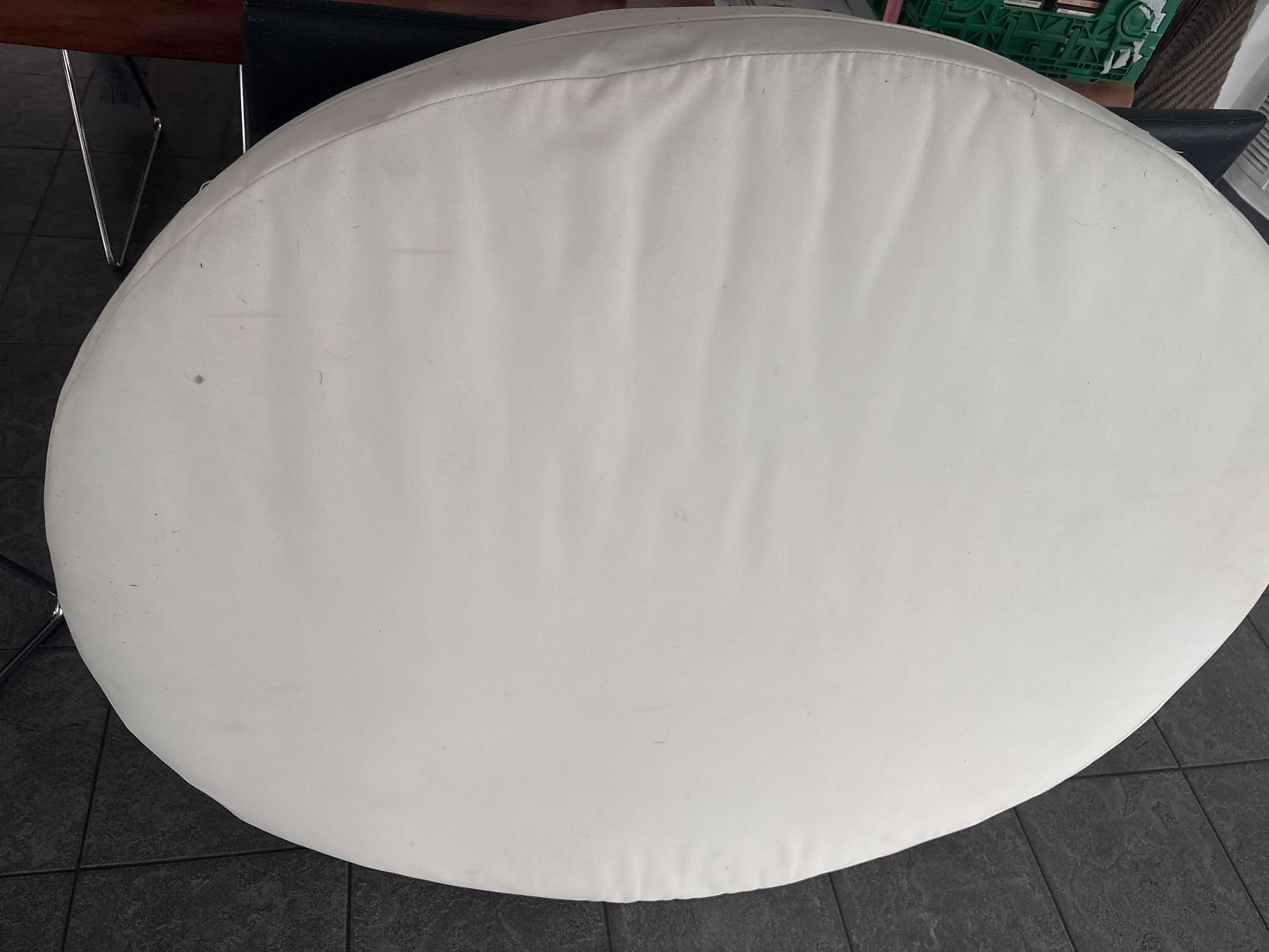 Kissen: LOUNGEKISSEN ,WASCHBAR – Gebraucht aus Andwil SG von schmei