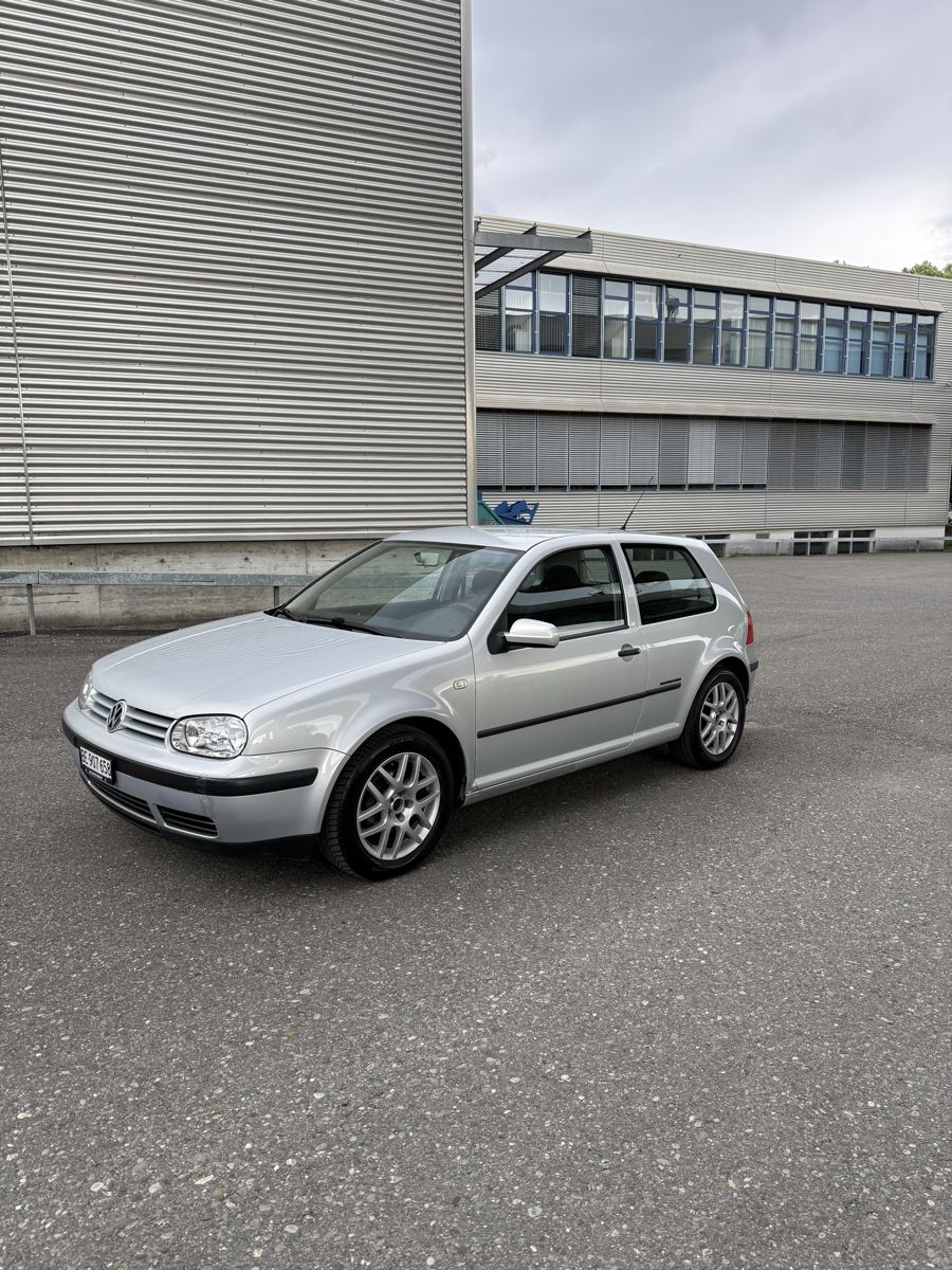 VW Automobili: VW GOLF IV 1.6 Automatique – Usato da Biel/Bienne venduto da MK_Cars 5