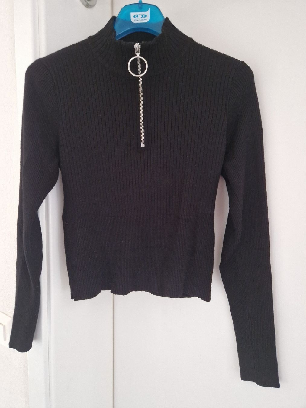 Pullover & Sweatshirts: pull noir  M/ S – Gebraucht aus Sion von nat_xz7y