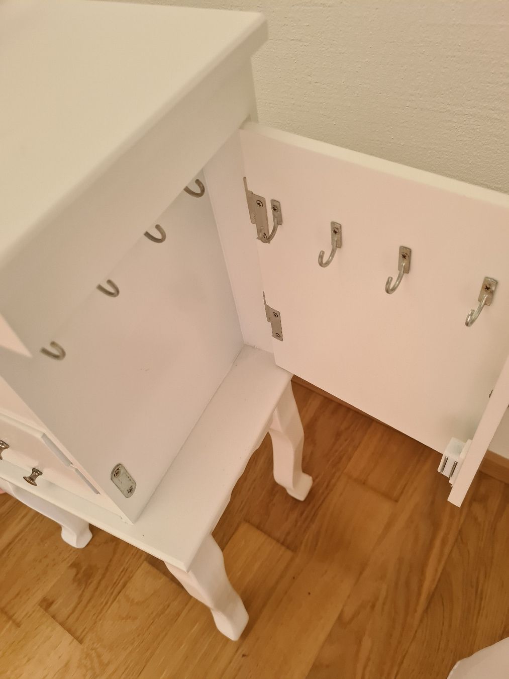 Tavoli da trucco: Schmuckschrank – Usato da Horw venduto da Mirii91 2