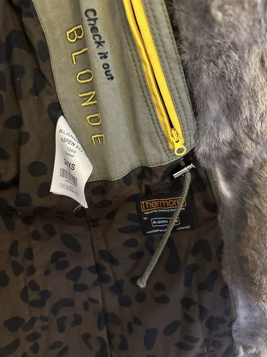 Cappotti: Blonde No. 8 Winter Parka with rabbit fur – Usato da Oberwil b. Zug venduto da An_you78 2
